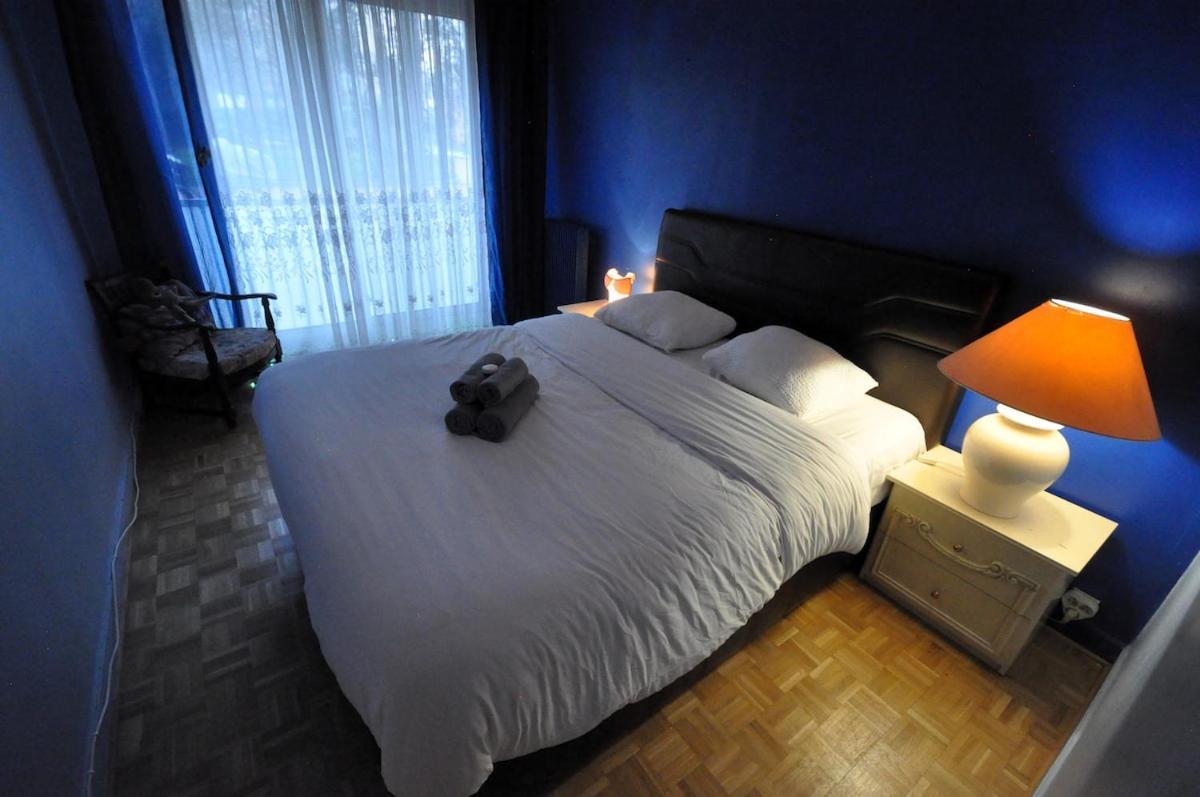 Appartement Spacious, Bright With Private Parking *